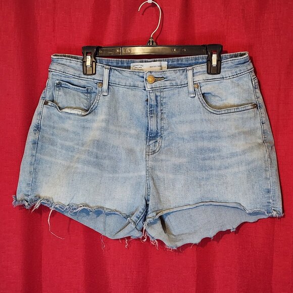 Signature Levi Strauss High Rise Shorts Blue Size 16-W33 - Picture 1 of 14